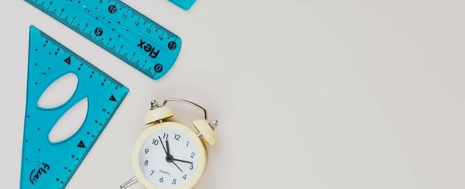 Réveil et outils pour les mathématiques