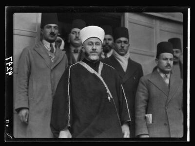 Troubles en Palestine Le grand mufti Haj Amin al-Husseini entre 1930 et 1940 © DP