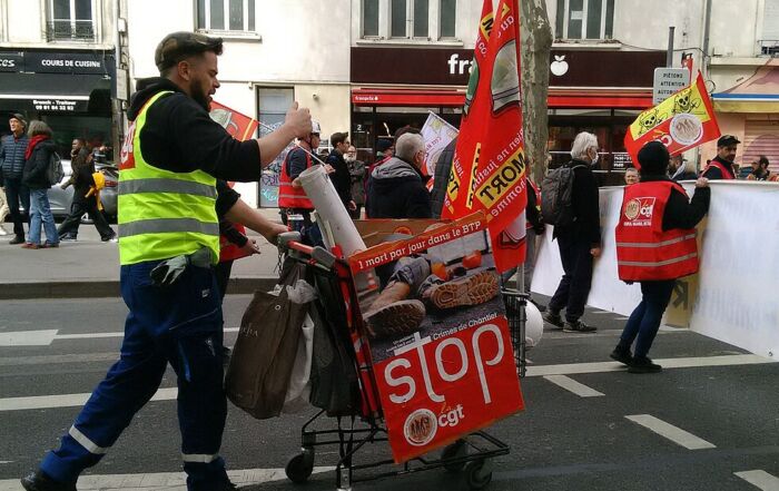 Un mort par jour dans le BTP Manifestation Lyon 6-04-2023