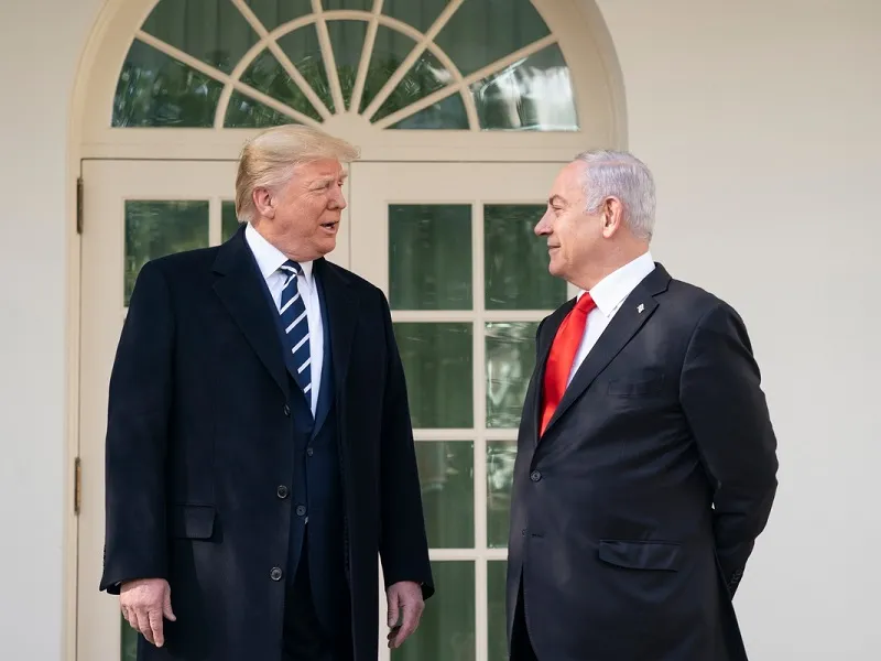 Le président Trump rencontre le Premier ministre israélien Benjamin Netanyahu © rawpixel